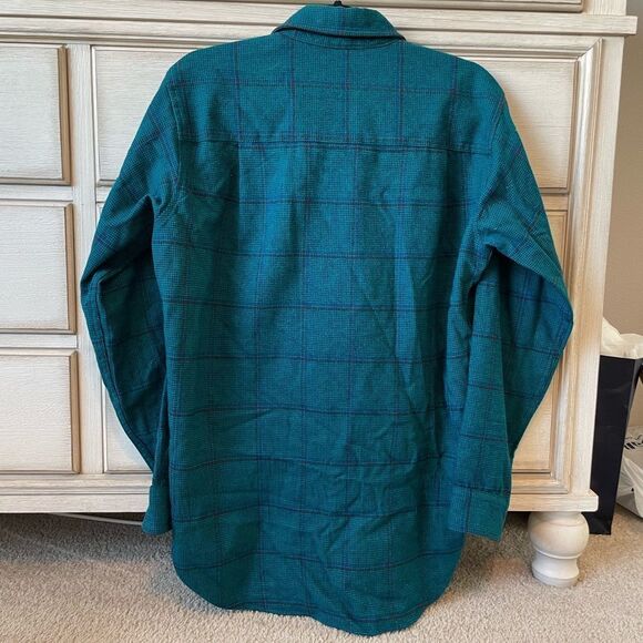 Vintage Pendleton button up - Picture 2 of 7